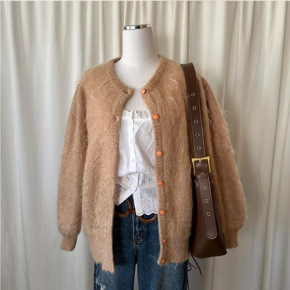 Vintage Madeleine Mohair blend button-up cardigan sweater Tan Medium. - Picture 3 of 10